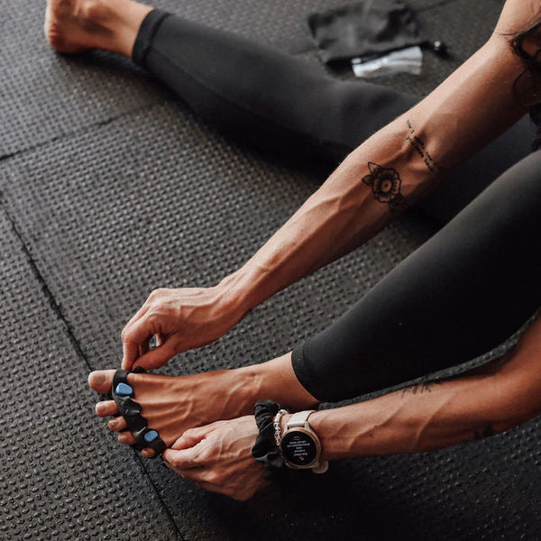 Állítható lábujjtávolító