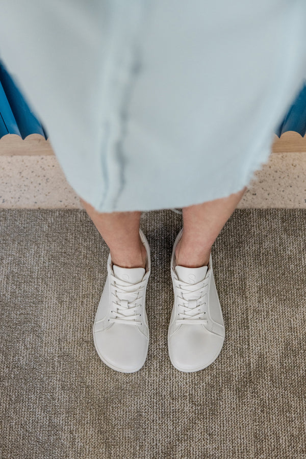 Shapen Feelin White Barefoot sneaker
