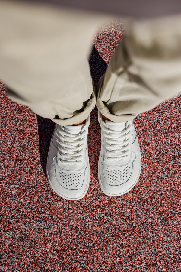 Shapen Flowin White/Grey Barefoot Sneaker
