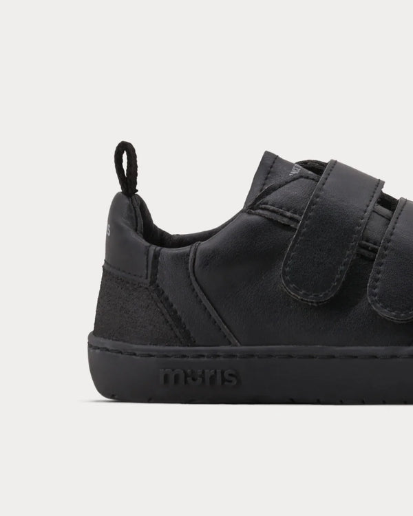 Muris Petra Junior Barefoot Shoe Black