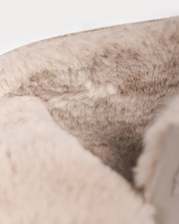 Muris Siberia Woman Szürkésbézs